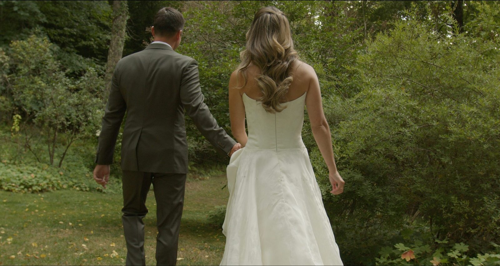 Wild Iris documentary wedding films